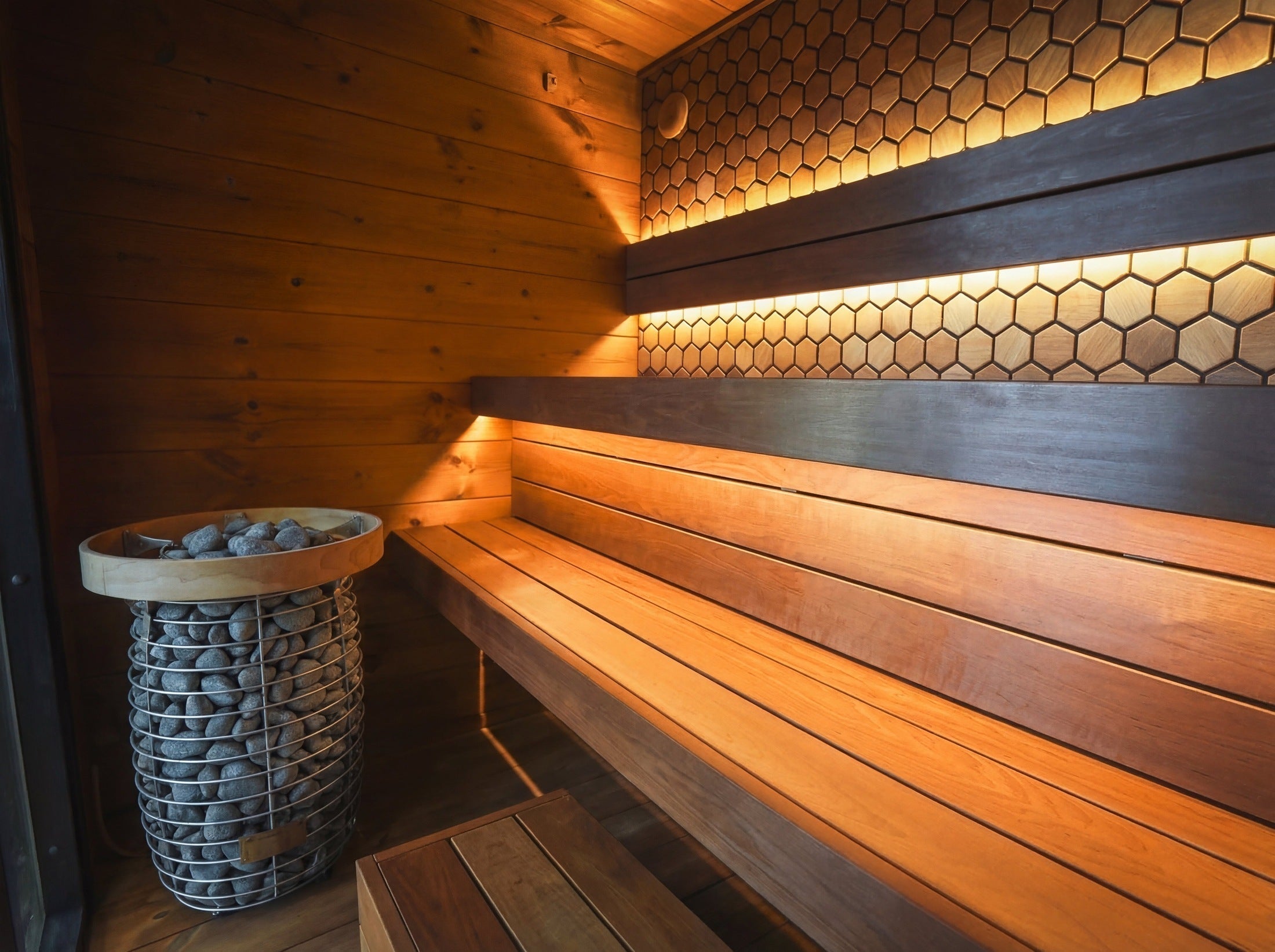 Leil Viva 250 4 Person Outdoor Sauna Kit