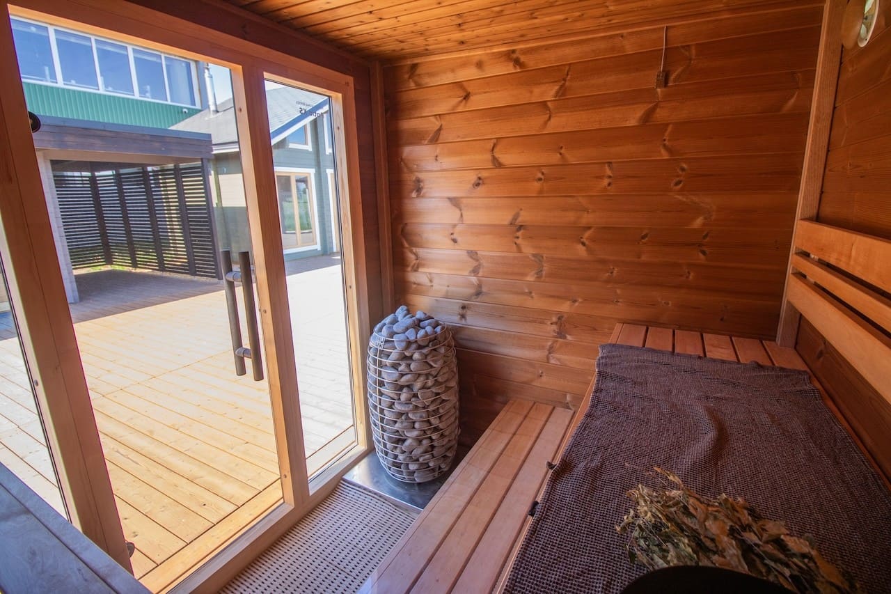 Leil Patio XS 4 Person Outdoor Sauna