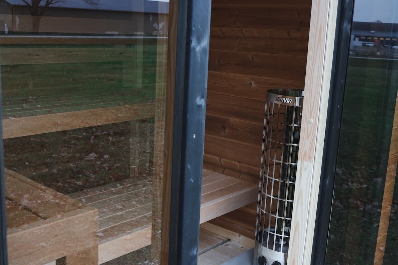Leil Patio XS 4 Person Outdoor Sauna