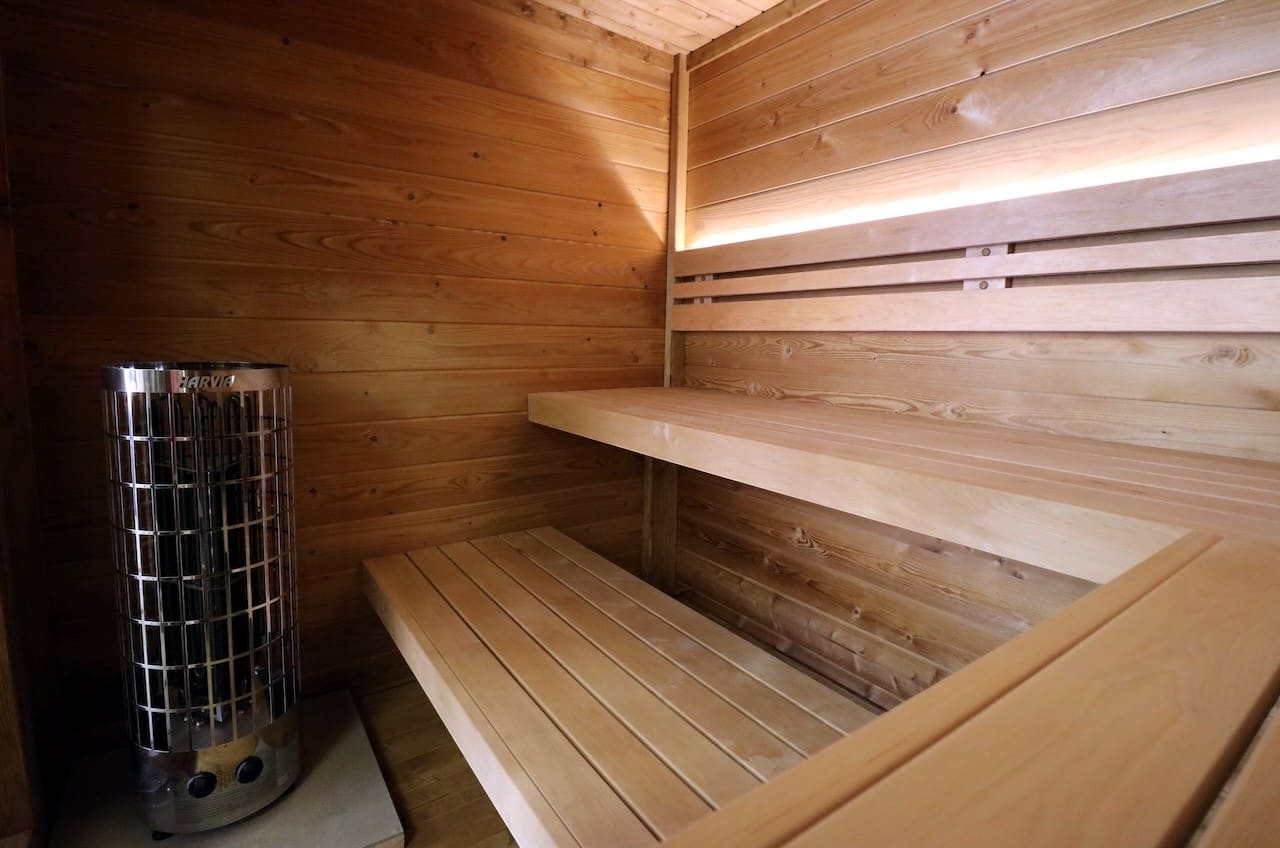 Leil Patio XS 4 Person Outdoor Sauna