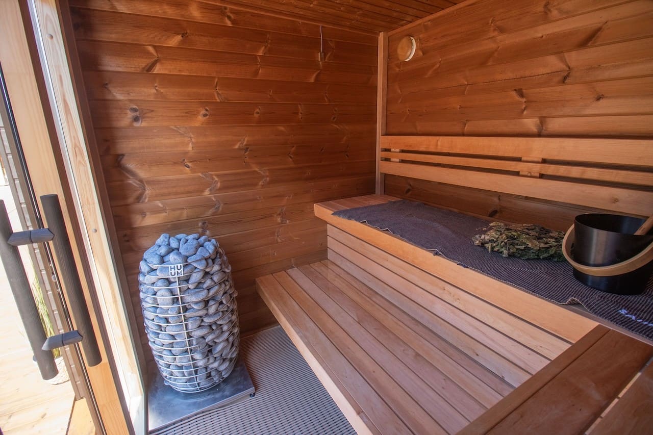 Leil Patio XS 4 Person Outdoor Sauna